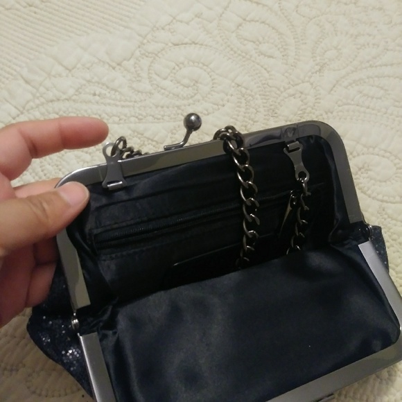 EXPRESS Evening Bag Clutch w/ chain strap - Picture 4 of 8
